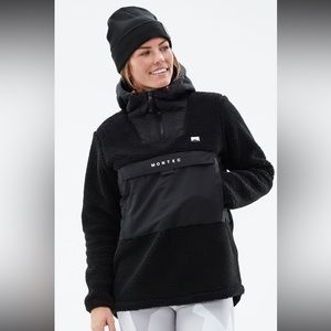 Montec Black Fleece